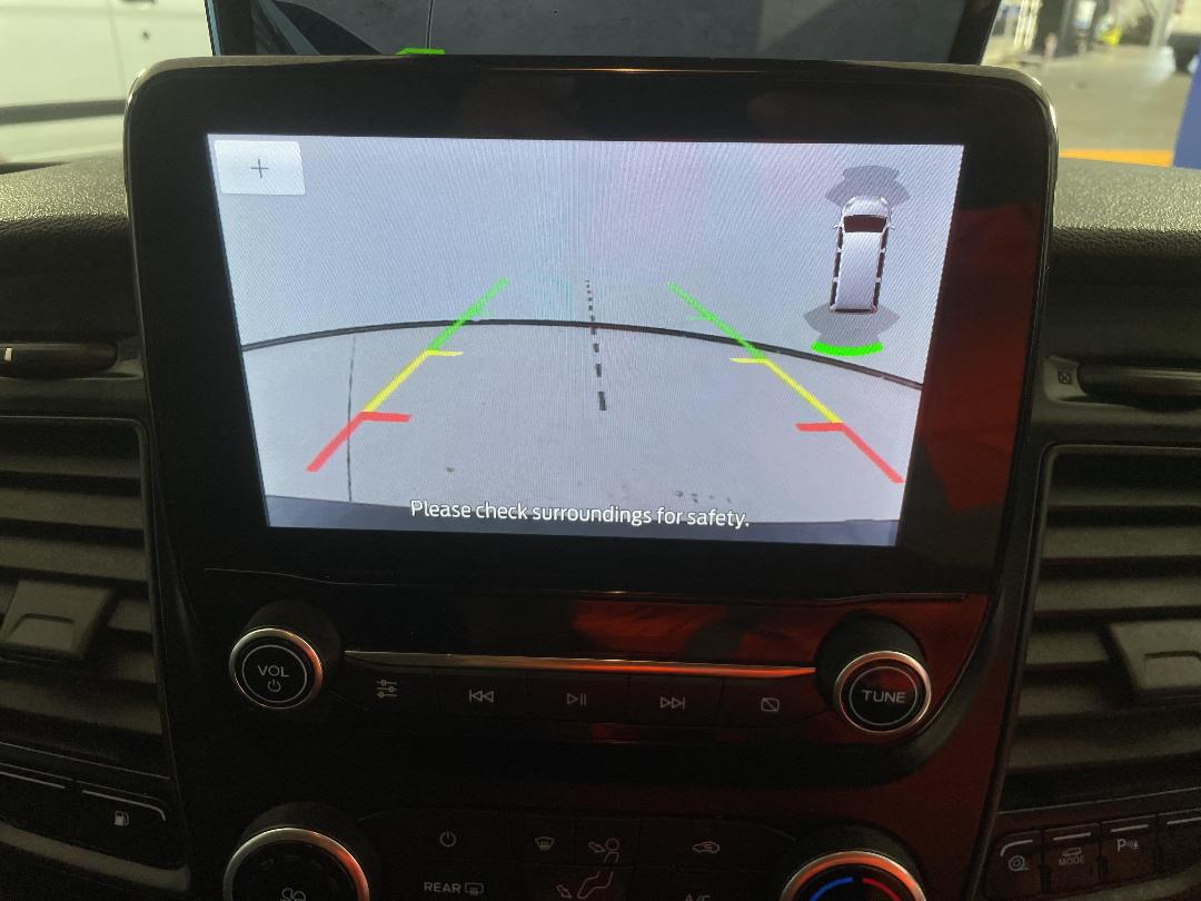 Photo '22' of Ford Transit