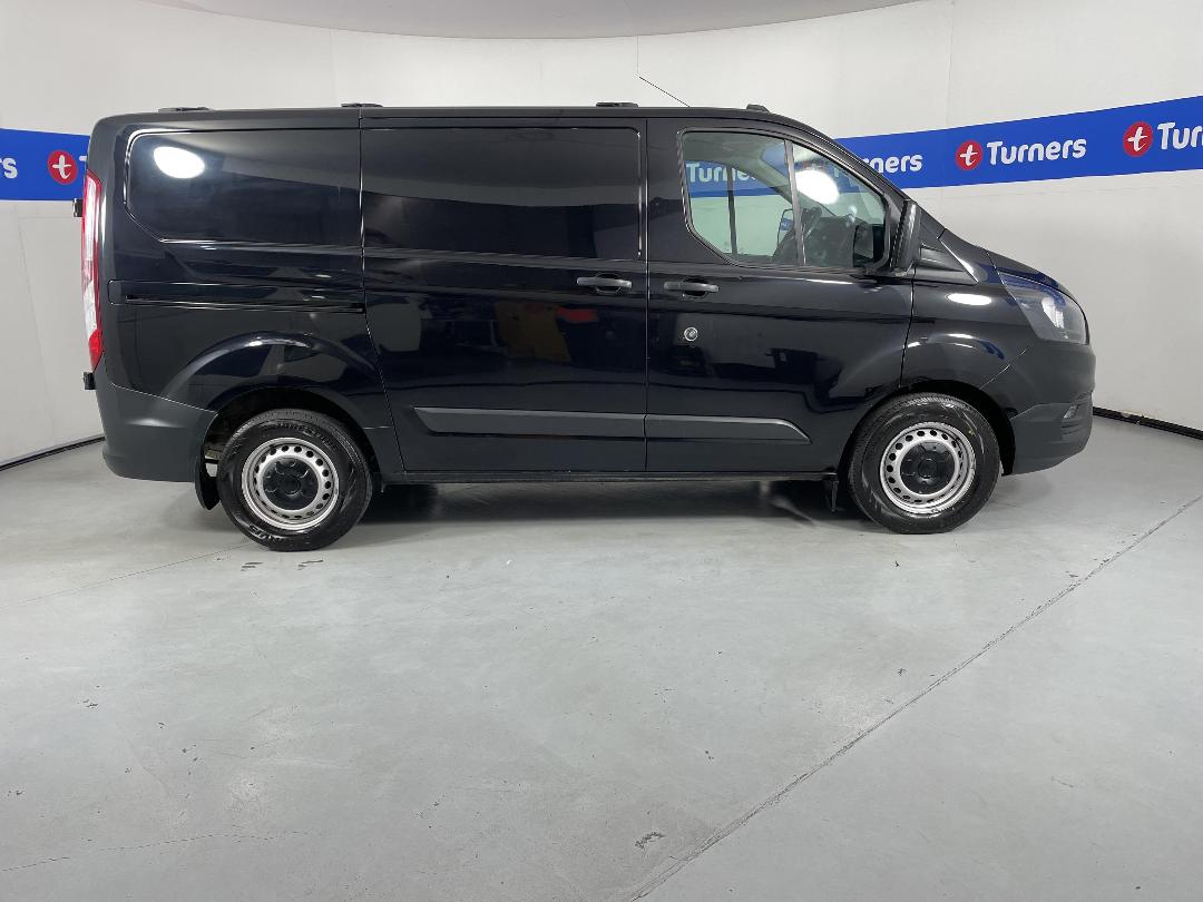 Photo '22' of Ford Transit Photo '22' of Ford Transit