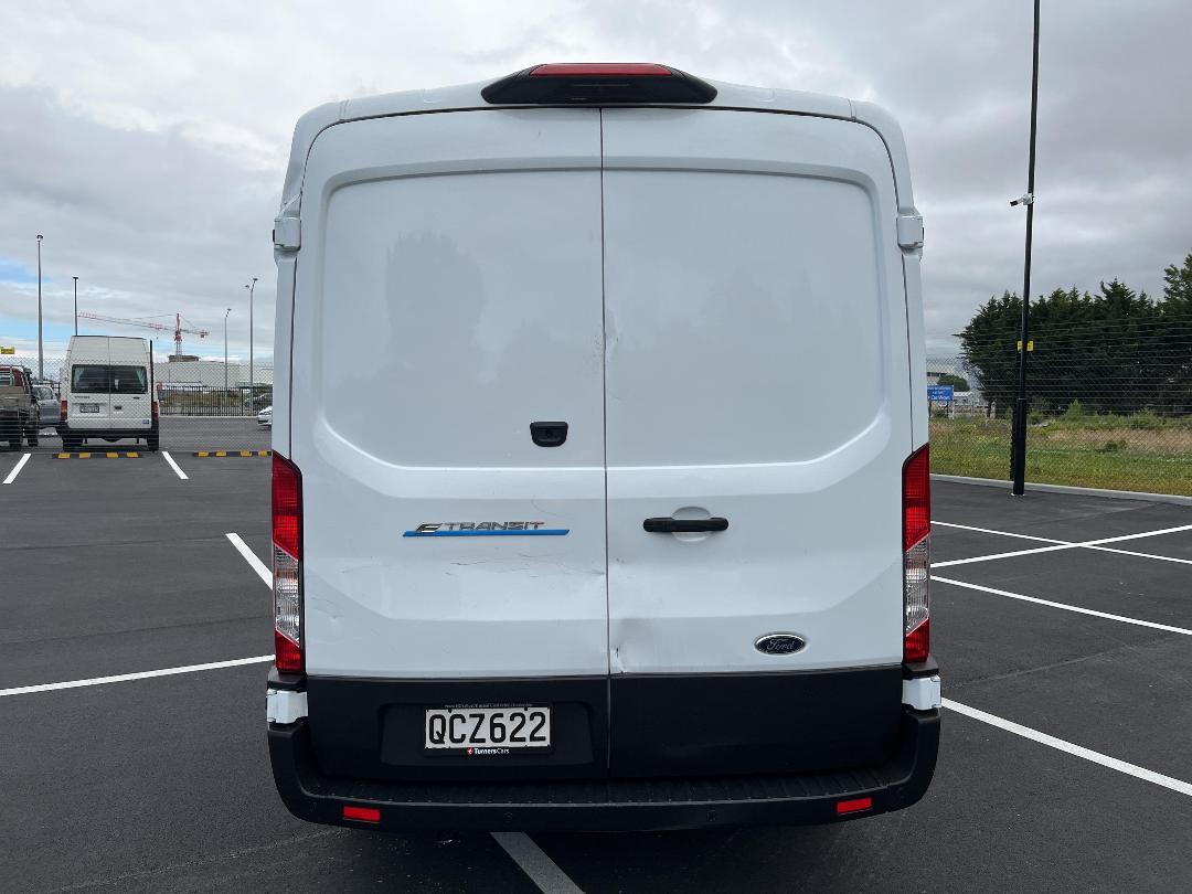 Photo '6' of Ford Transit