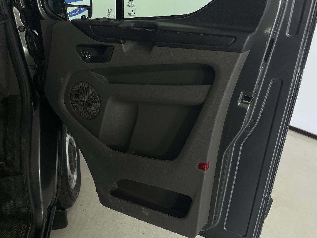 Photo '15' of Ford Transit Photo '15' of Ford Transit