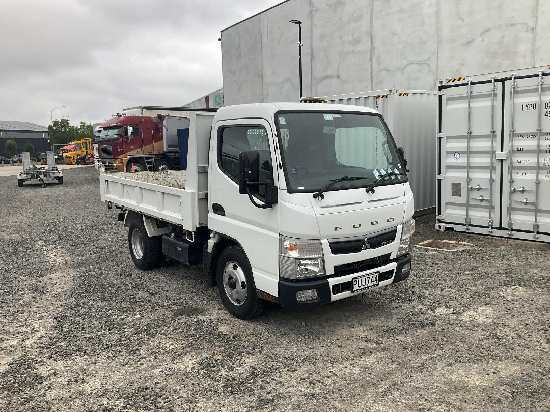 Photo '19' of Fuso Canter 616 - City Tipper