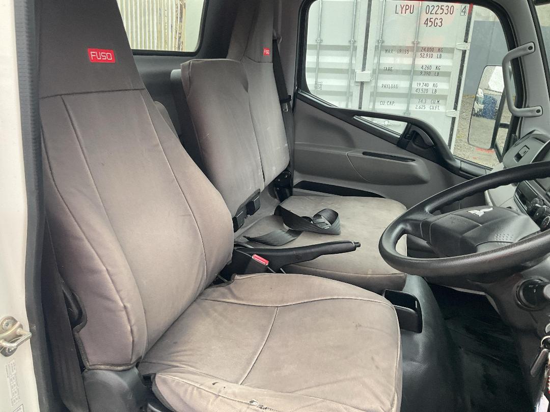 Photo '28' of Fuso Canter 616 - City Tipper