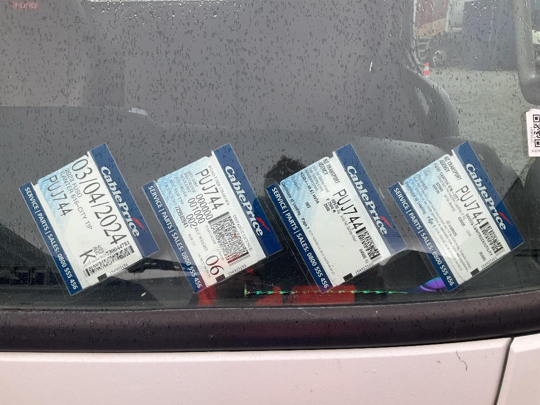 Photo '32' of Fuso Canter 616 - City Tipper