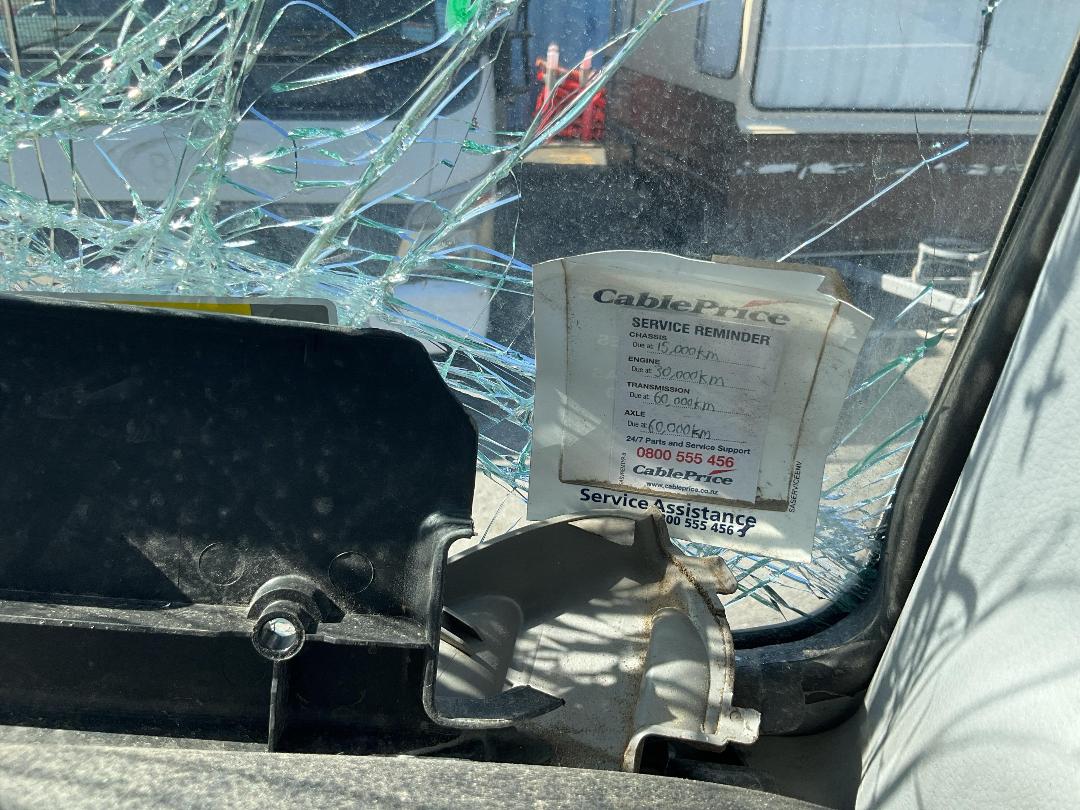 Photo '20' of Fuso Canter 616-City-TIP FEA61BR3Sfac(T) Flat Deck Photo '20' of Fuso Canter 616-City-TIP FEA61BR3Sfac(T) Flat Deck