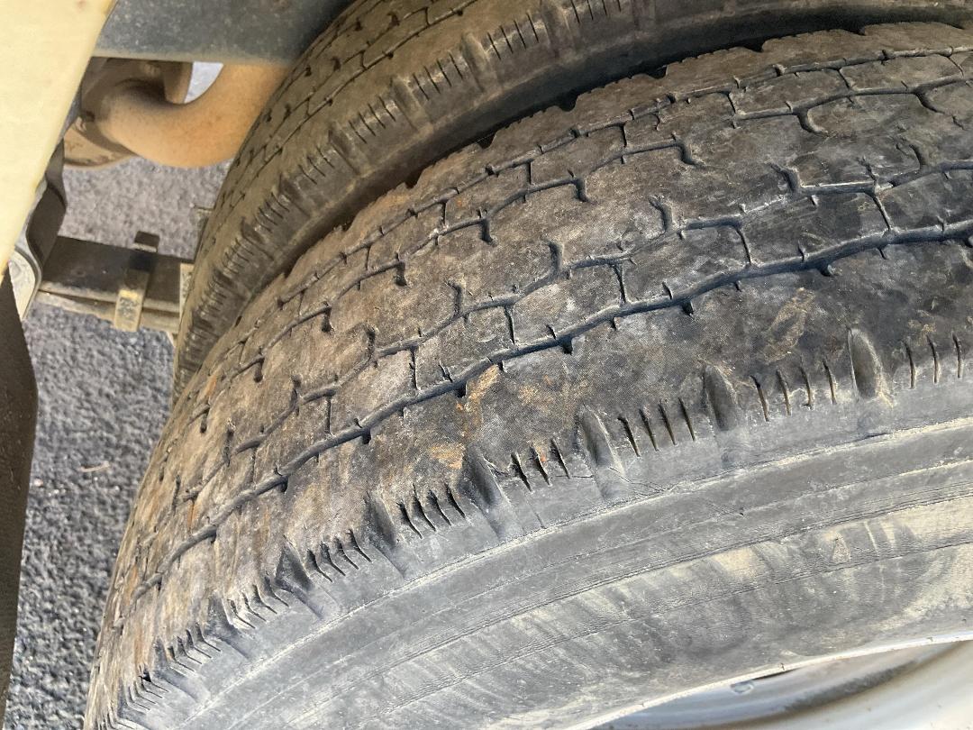 Photo '30' of Fuso Canter 616-City-TIP FEA61BR3Sfac(T) Flat Deck Photo '30' of Fuso Canter 616-City-TIP FEA61BR3Sfac(T) Flat Deck