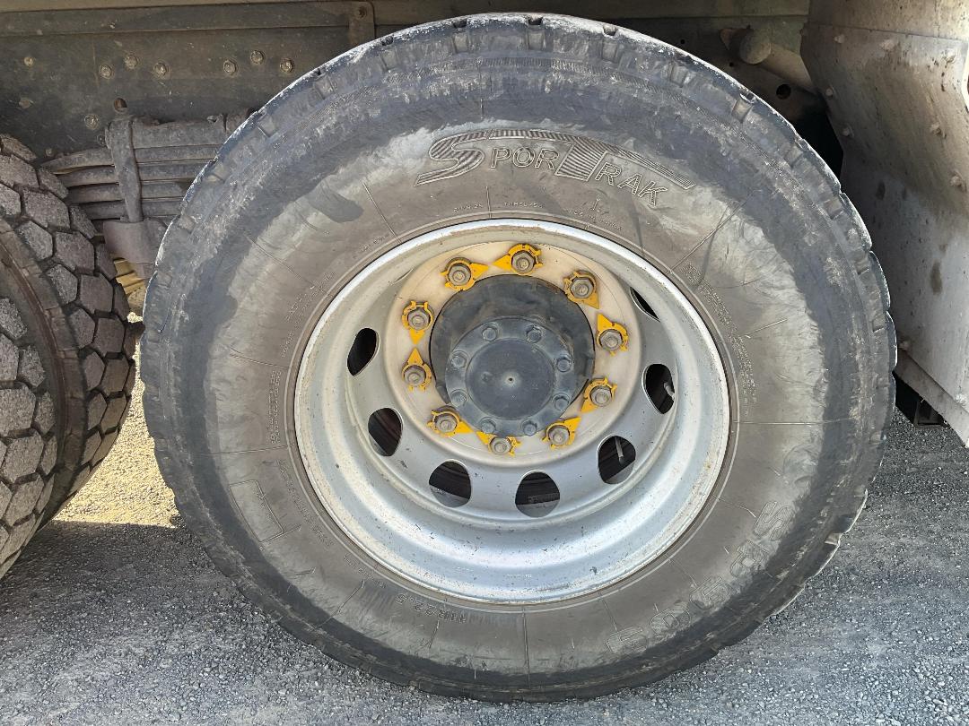 Photo '38' of Fuso FIGHTER FN2428 FN62FK2RFAK Tipper