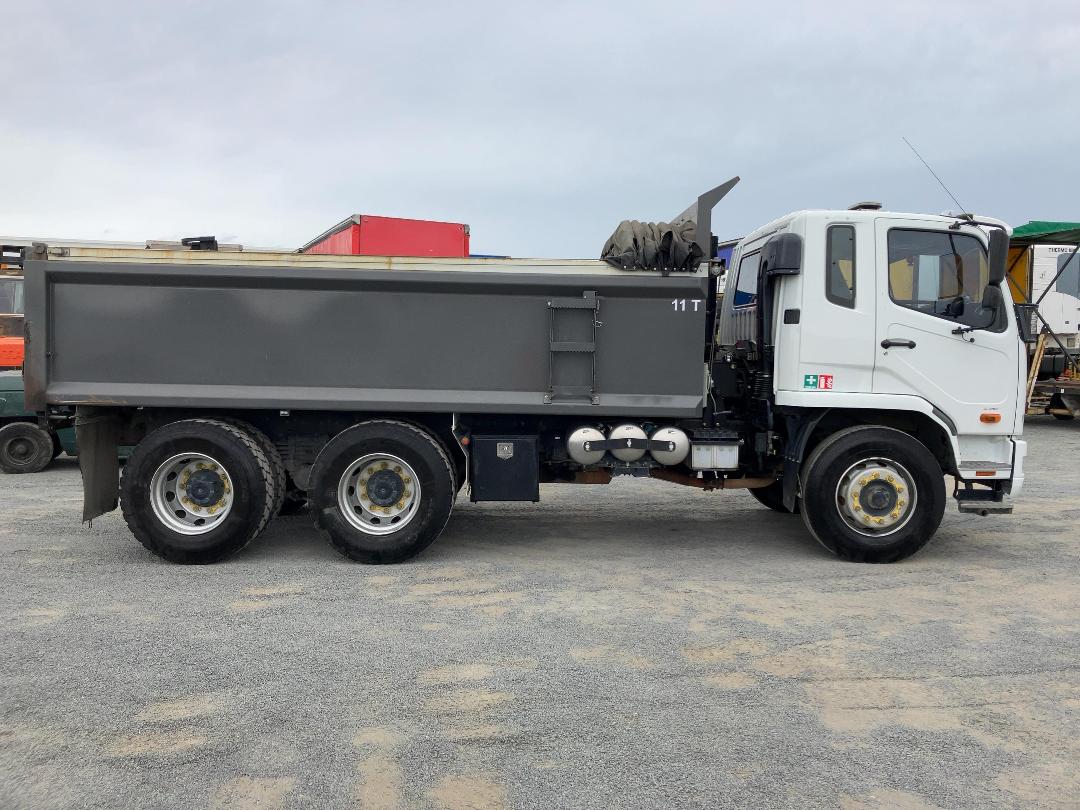 Photo '3' of Fuso FIGHTER FN2428 FN62FK2RFAK Tipper