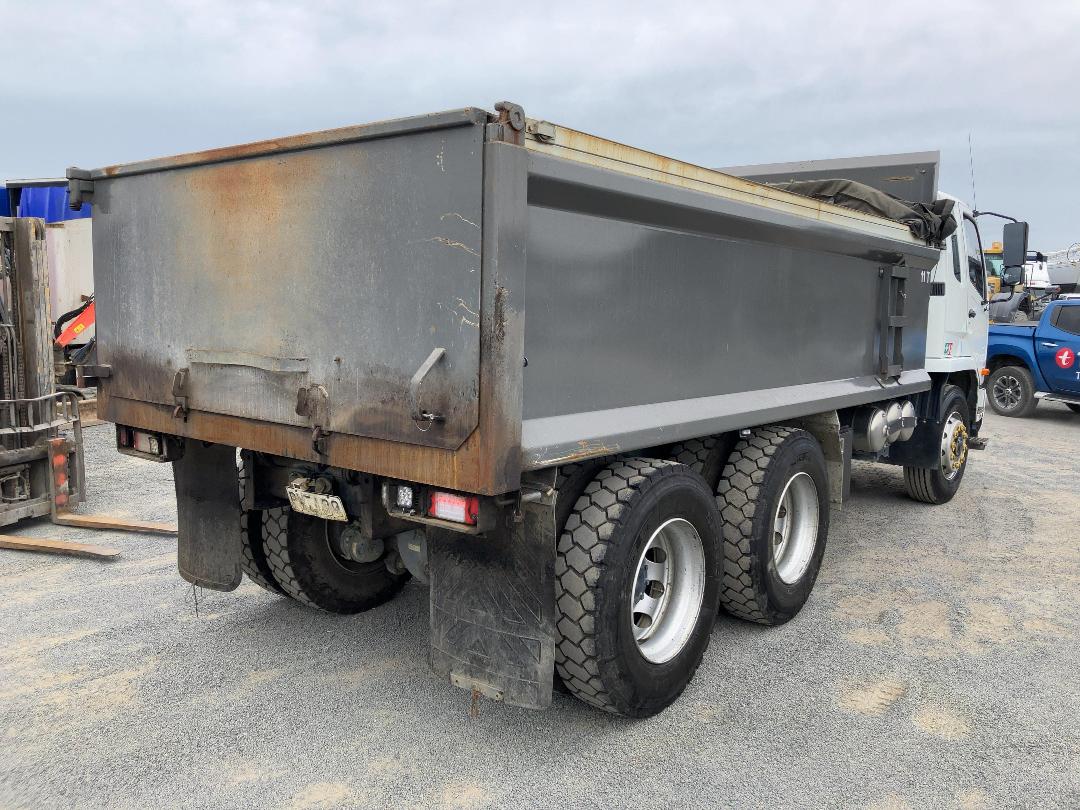 Photo '4' of Fuso FIGHTER FN2428 FN62FK2RFAK Tipper