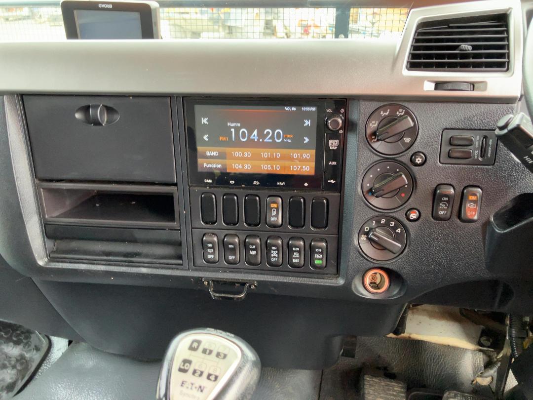 Photo '15' of Fuso FIGHTER FN2428 FN62FK2RFAK Tipper