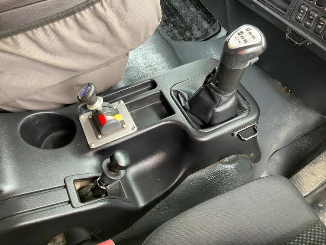 Photo '16' of Fuso FIGHTER FN2428 FN62FK2RFAK Tipper