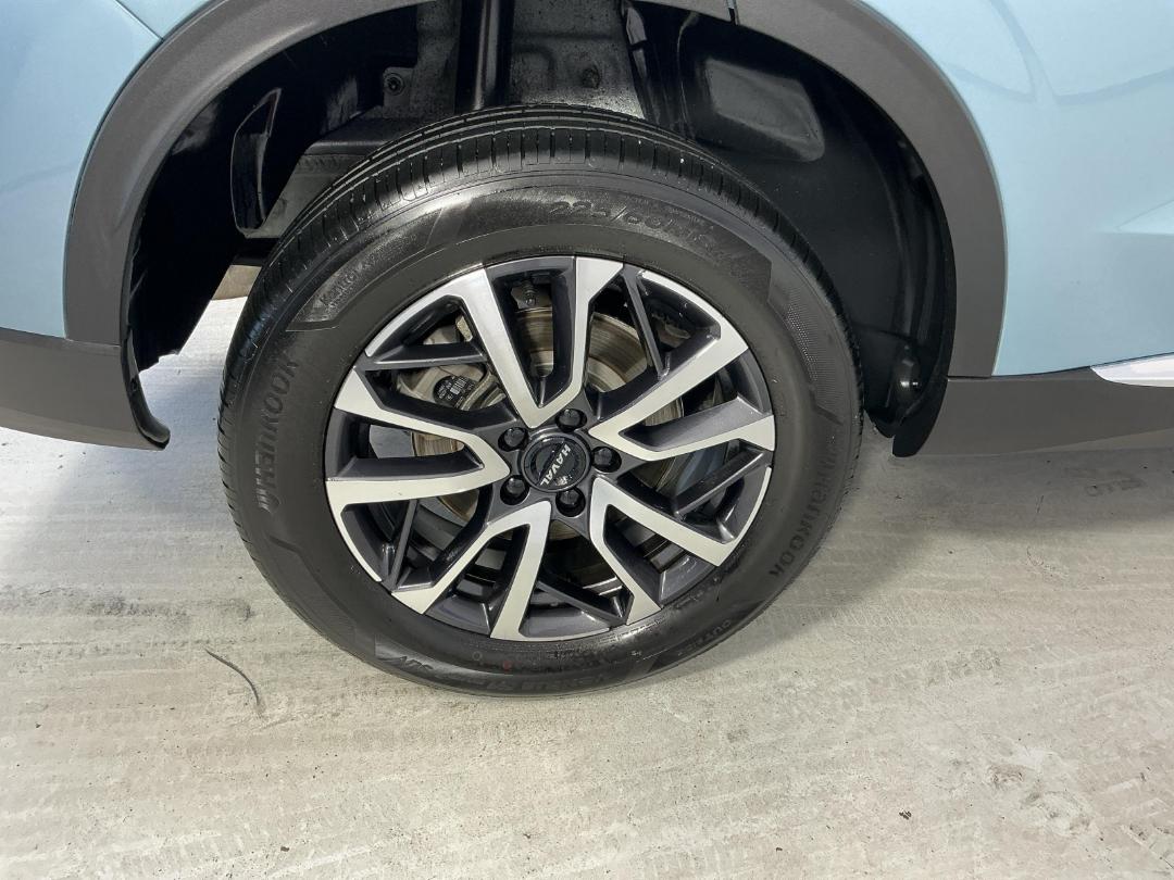 Photo '12' of Haval H6