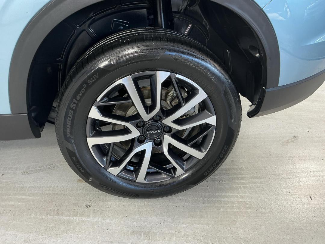 Photo '11' of Haval H6