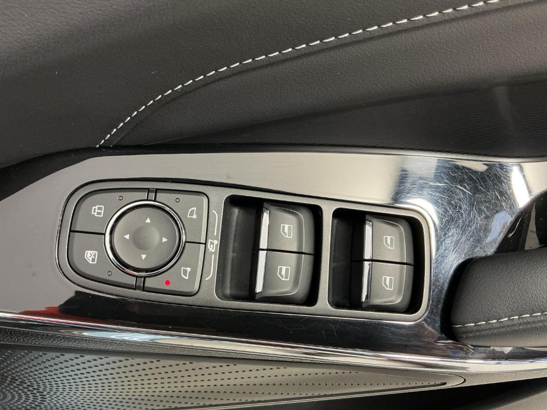 Photo '23' of Haval H6