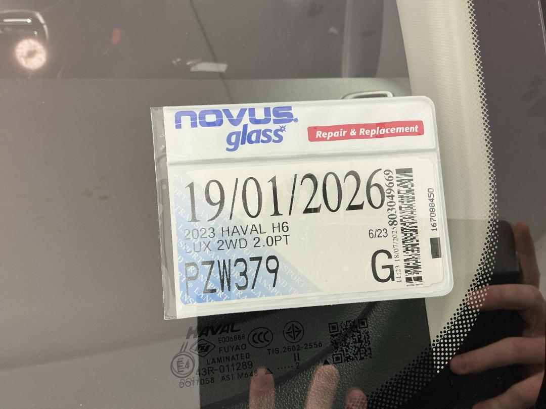 Photo '28' of Haval H6