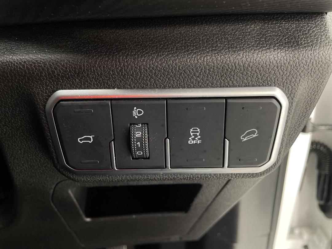 Photo '24' of Haval H6