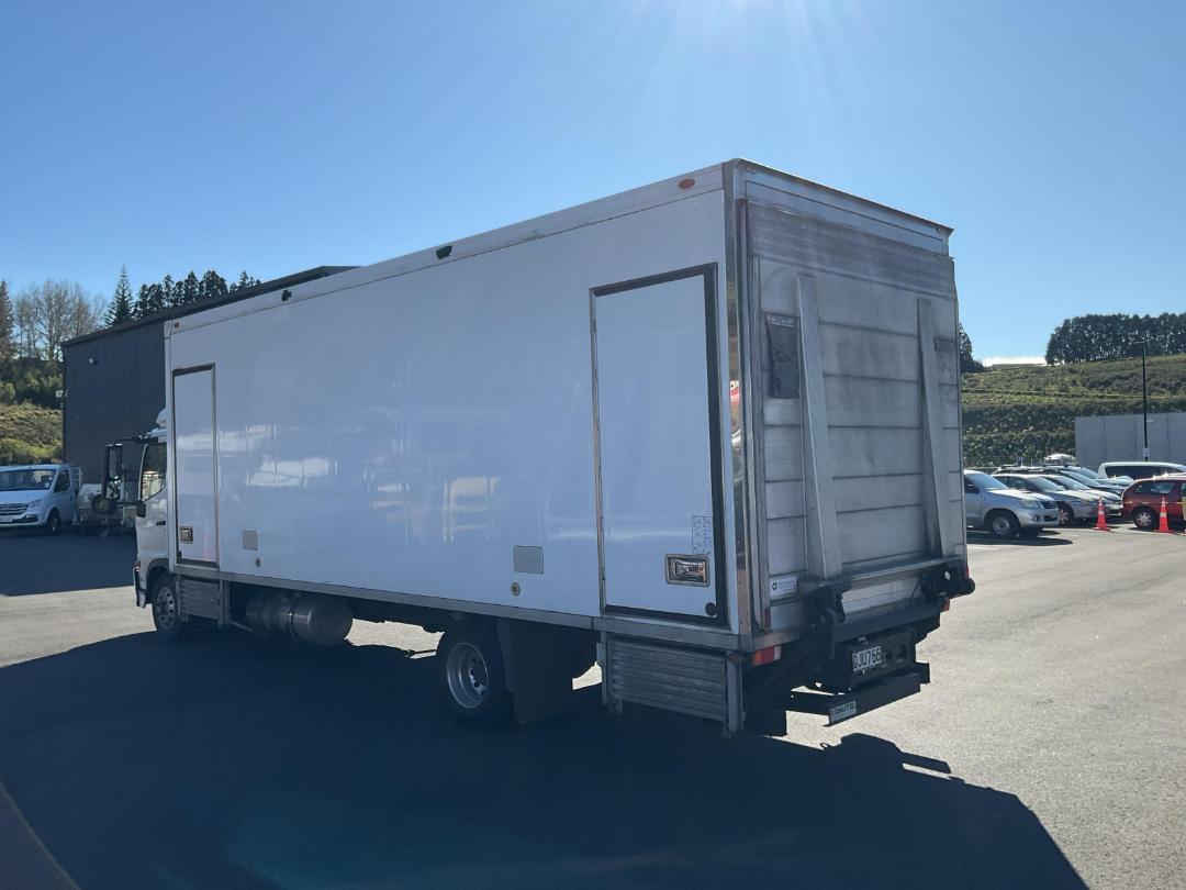 Photo '5' of Hino 500 FC2AG1A-DBAAE Chiller