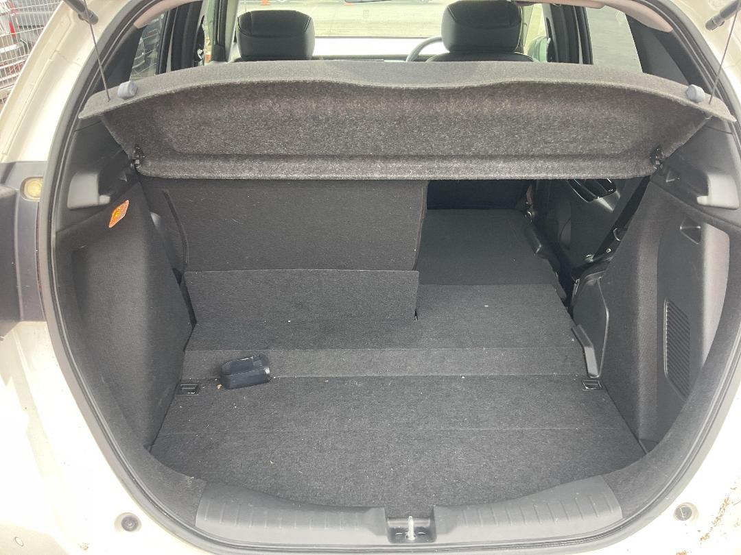 Photo '7' of Honda Jazz E:HEV Luxe Photo '7' of Honda Jazz E:HEV Luxe