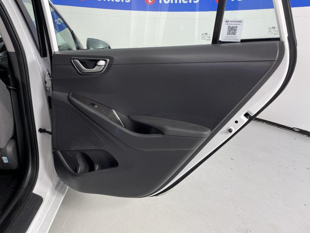 Photo '19' of Hyundai Ioniq