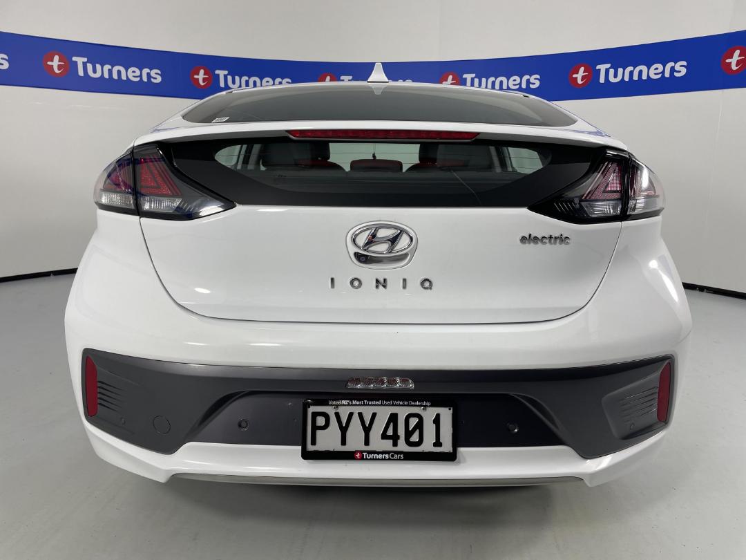Photo '6' of Hyundai Ioniq