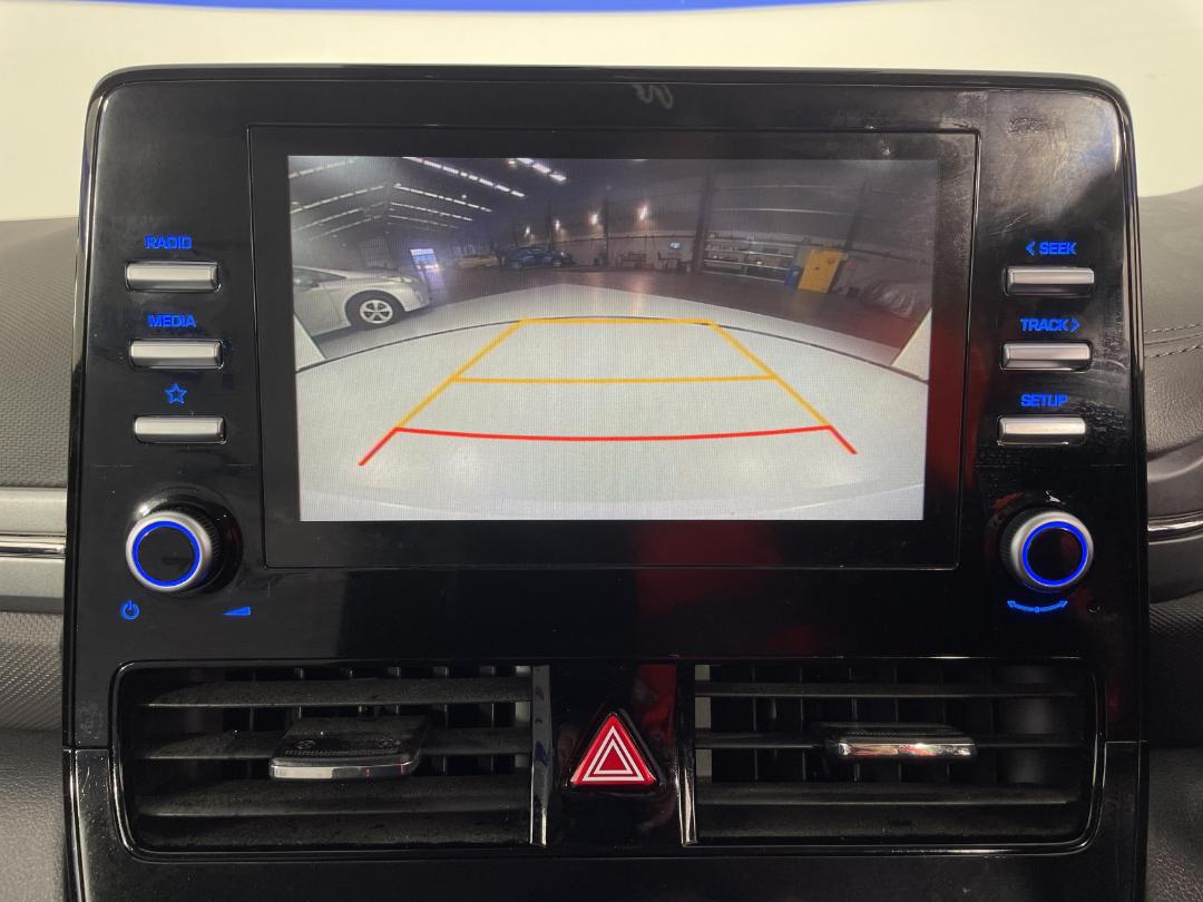 Photo '29' of Hyundai Ioniq