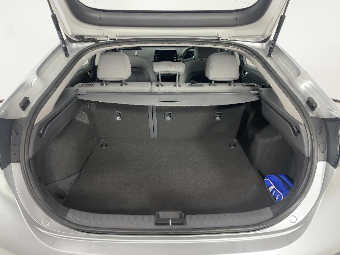 Photo '14' of Hyundai Ioniq