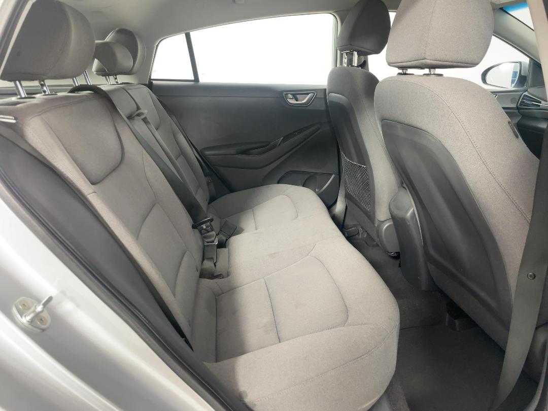 Photo '20' of Hyundai Ioniq