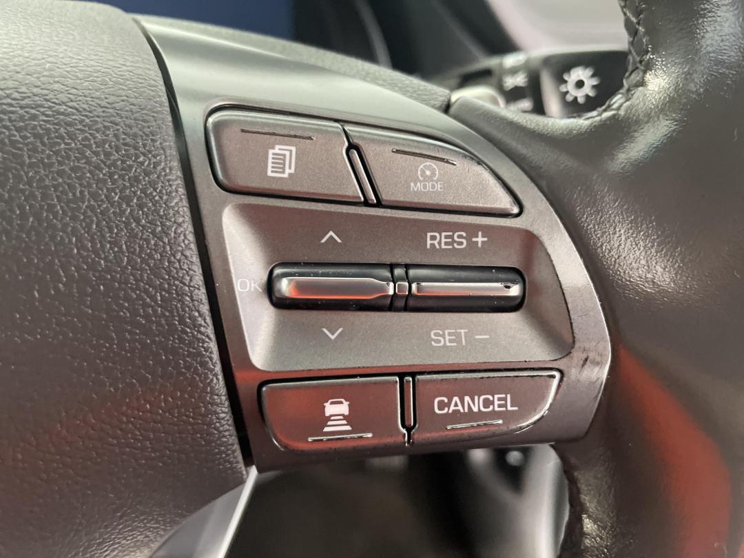 Photo '26' of Hyundai Ioniq Photo '26' of Hyundai Ioniq