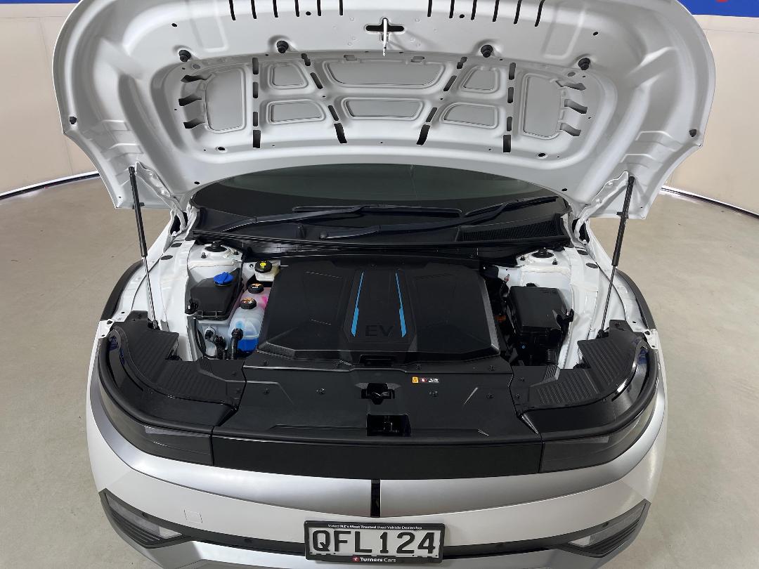 Photo '13' of Hyundai Ioniq 5