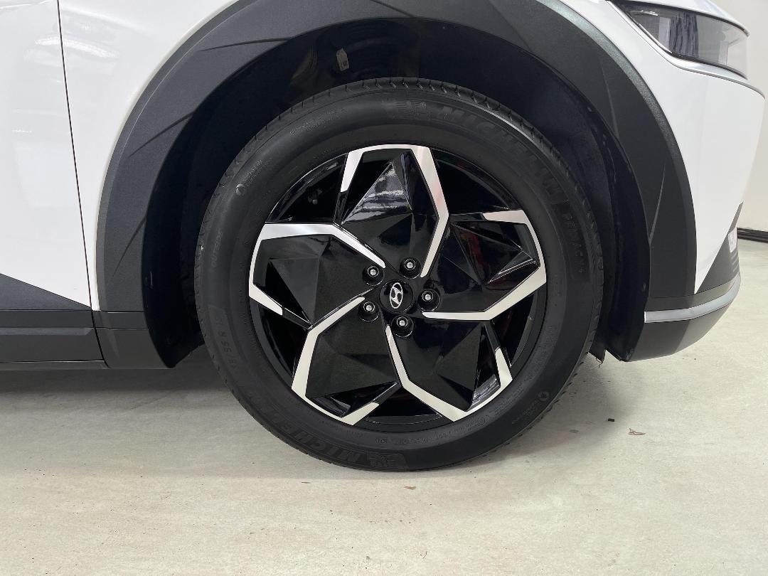 Photo '9' of Hyundai Ioniq 5