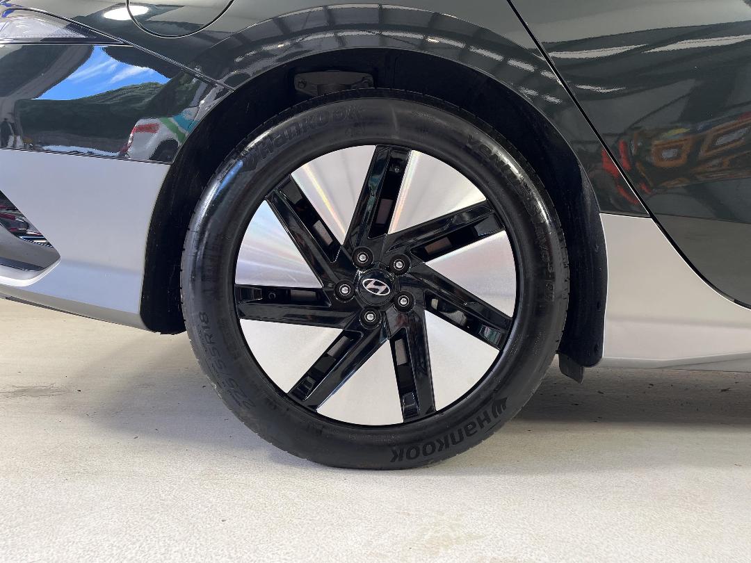 Photo '12' of Hyundai Ioniq 6