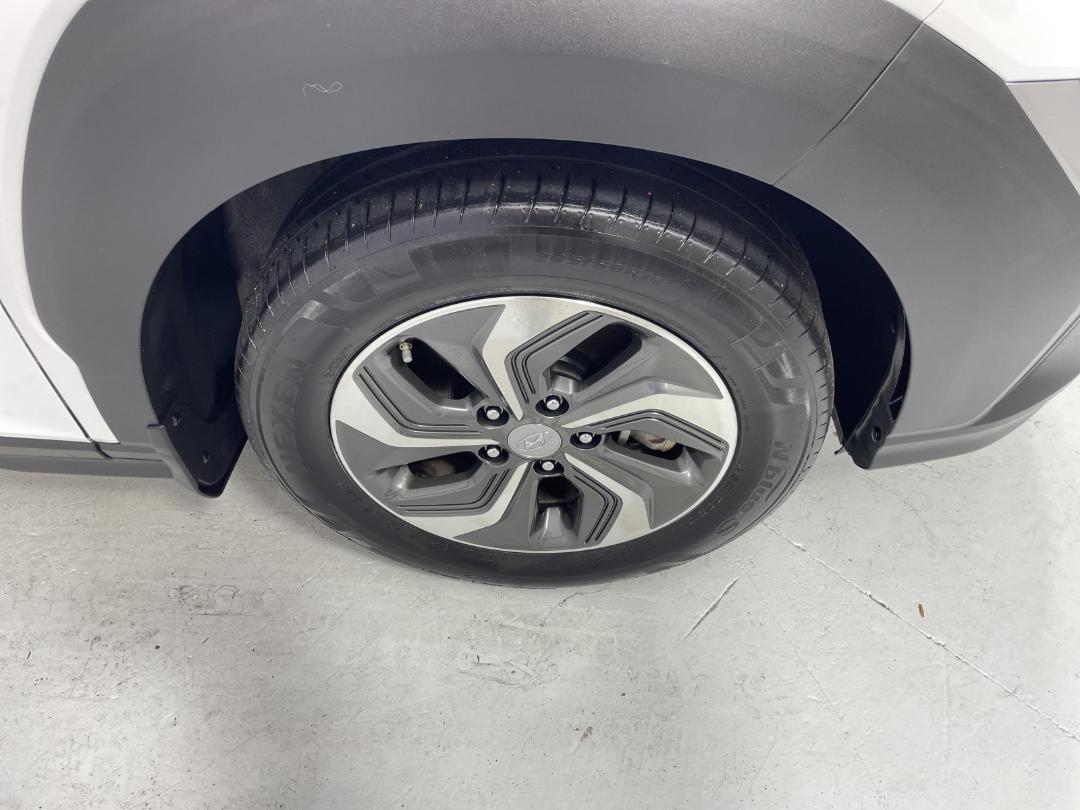 Photo '9' of Hyundai Kona Photo '9' of Hyundai Kona