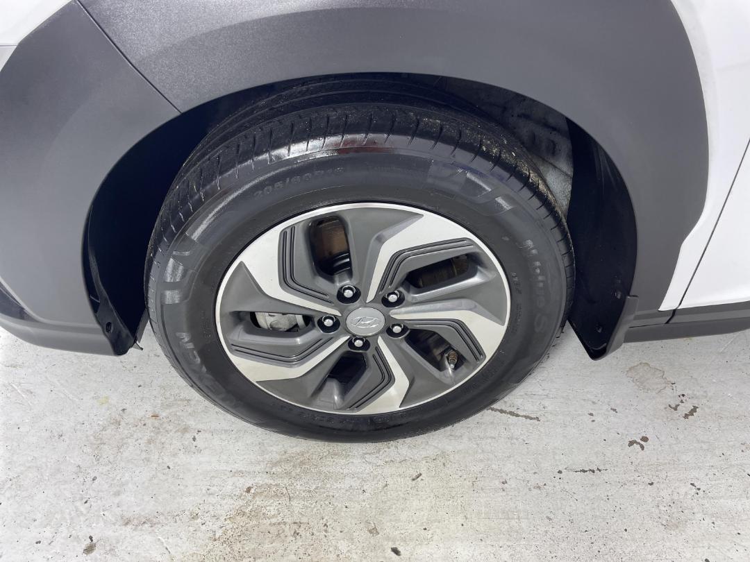 Photo '10' of Hyundai Kona Photo '10' of Hyundai Kona