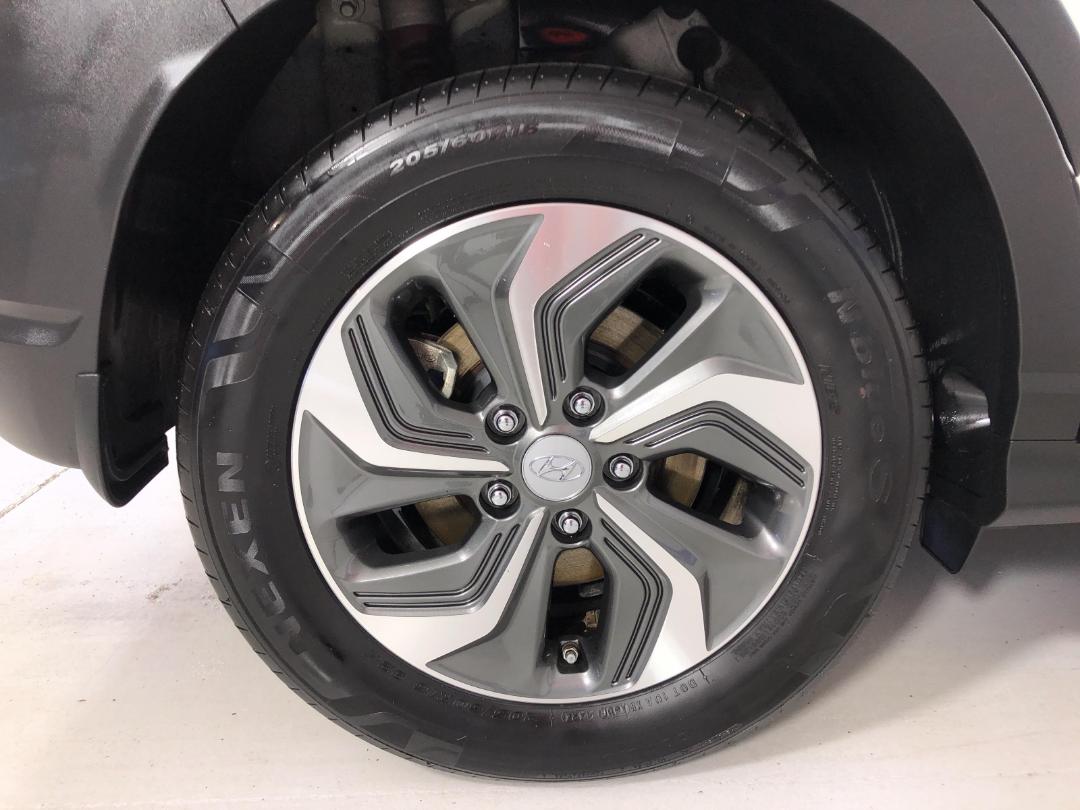 Photo '12' of Hyundai Kona Photo '12' of Hyundai Kona