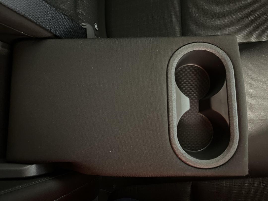 Photo '24' of Hyundai Kona Photo '24' of Hyundai Kona