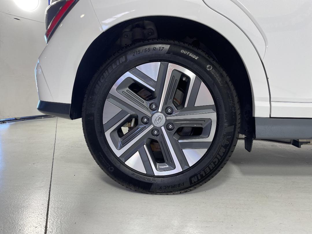 Photo '12' of Hyundai Kona