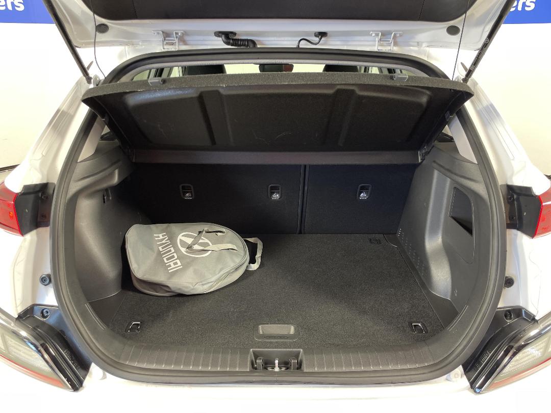 Photo '14' of Hyundai Kona