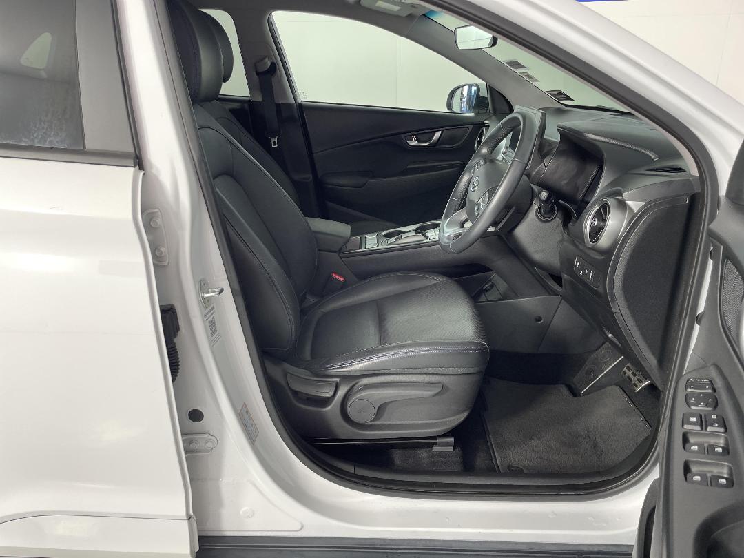 Photo '16' of Hyundai Kona