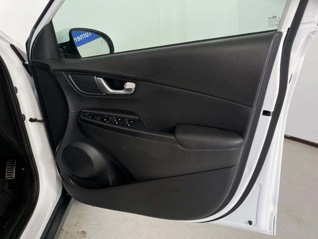 Photo '15' of Hyundai Kona