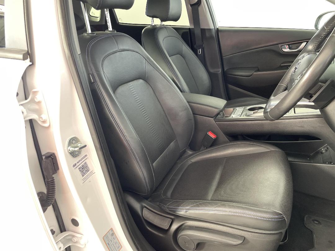 Photo '16' of Hyundai Kona