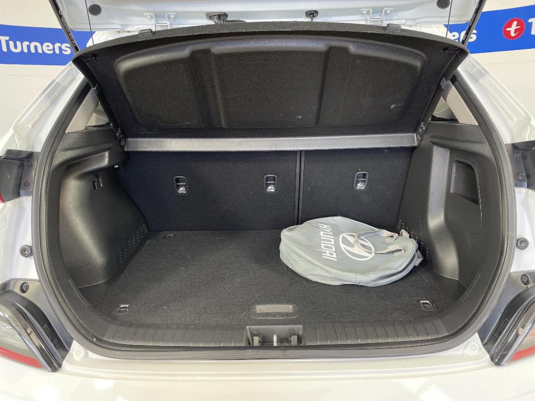 Photo '14' of Hyundai Kona