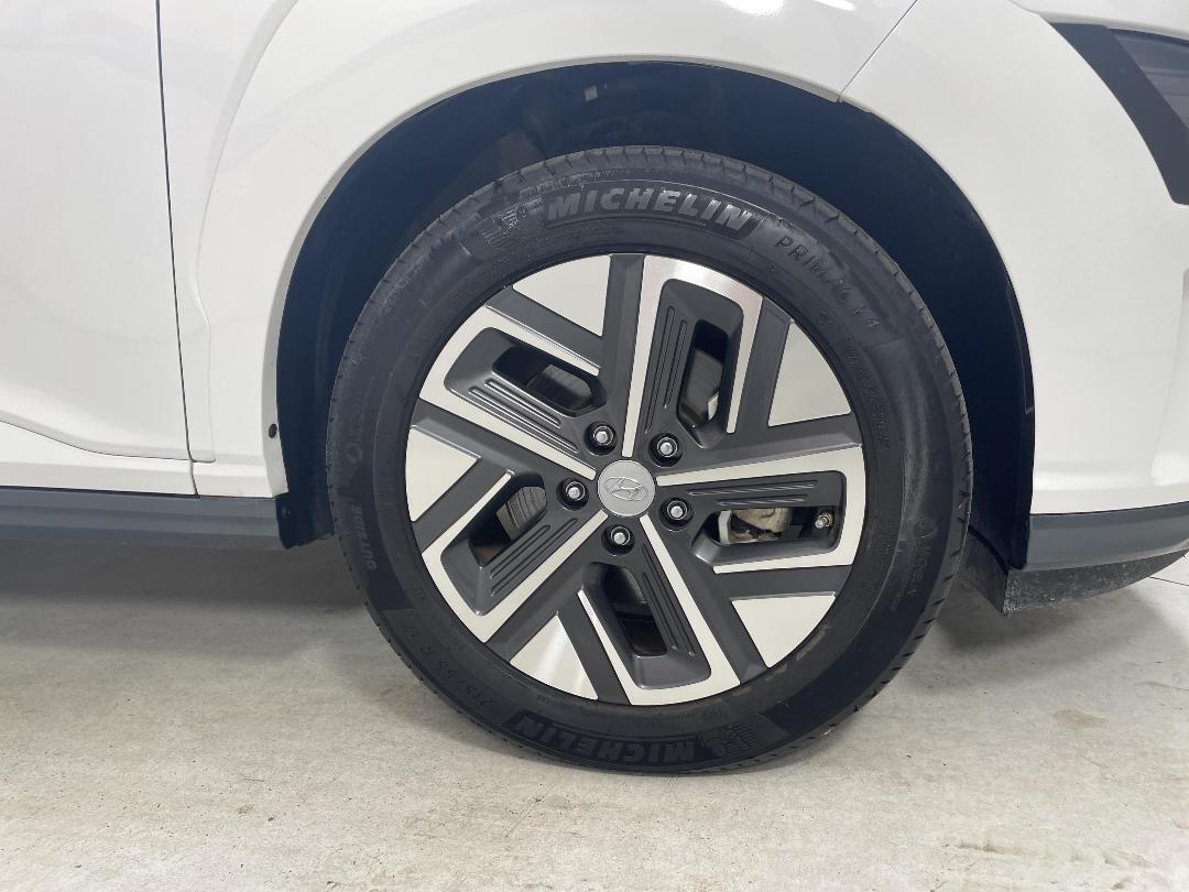 Photo '9' of Hyundai Kona Photo '9' of Hyundai Kona