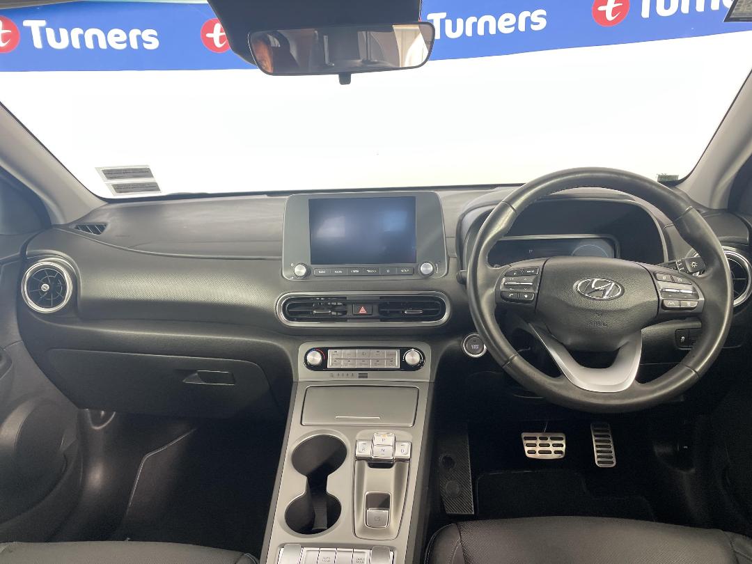 Photo '17' of Hyundai Kona Photo '17' of Hyundai Kona