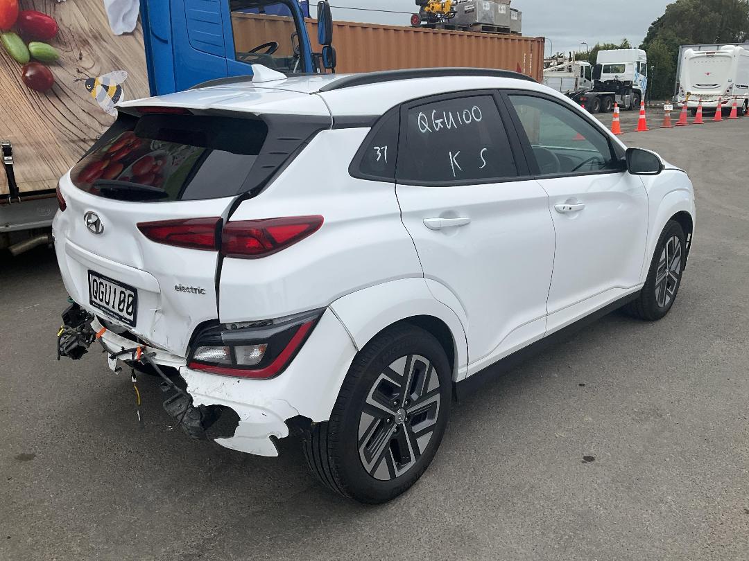 Photo '6' of Hyundai Kona EV Photo '6' of Hyundai Kona EV