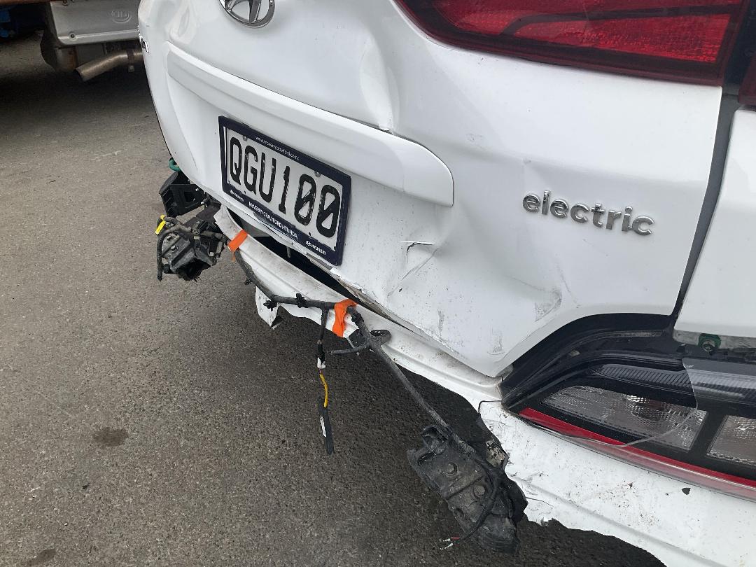 Photo '7' of Hyundai Kona EV Photo '7' of Hyundai Kona EV