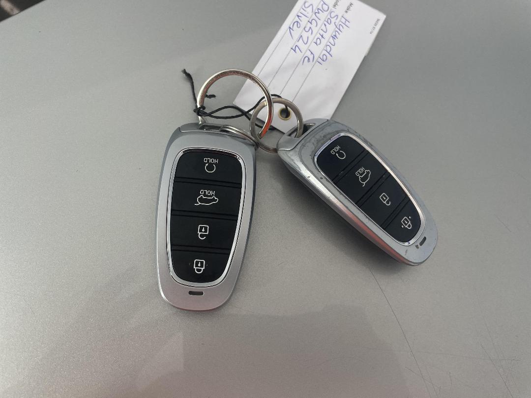 Photo '22' of Hyundai Santa FE