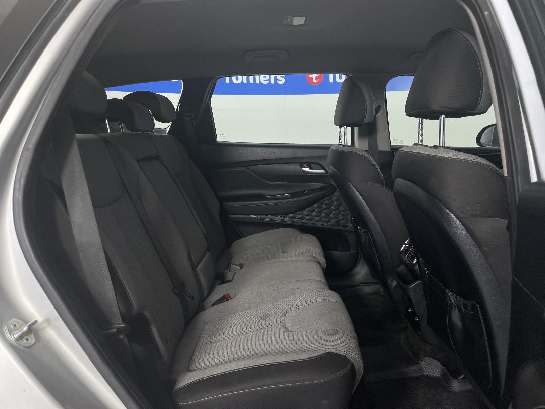 Photo '20' of Hyundai Santa FE