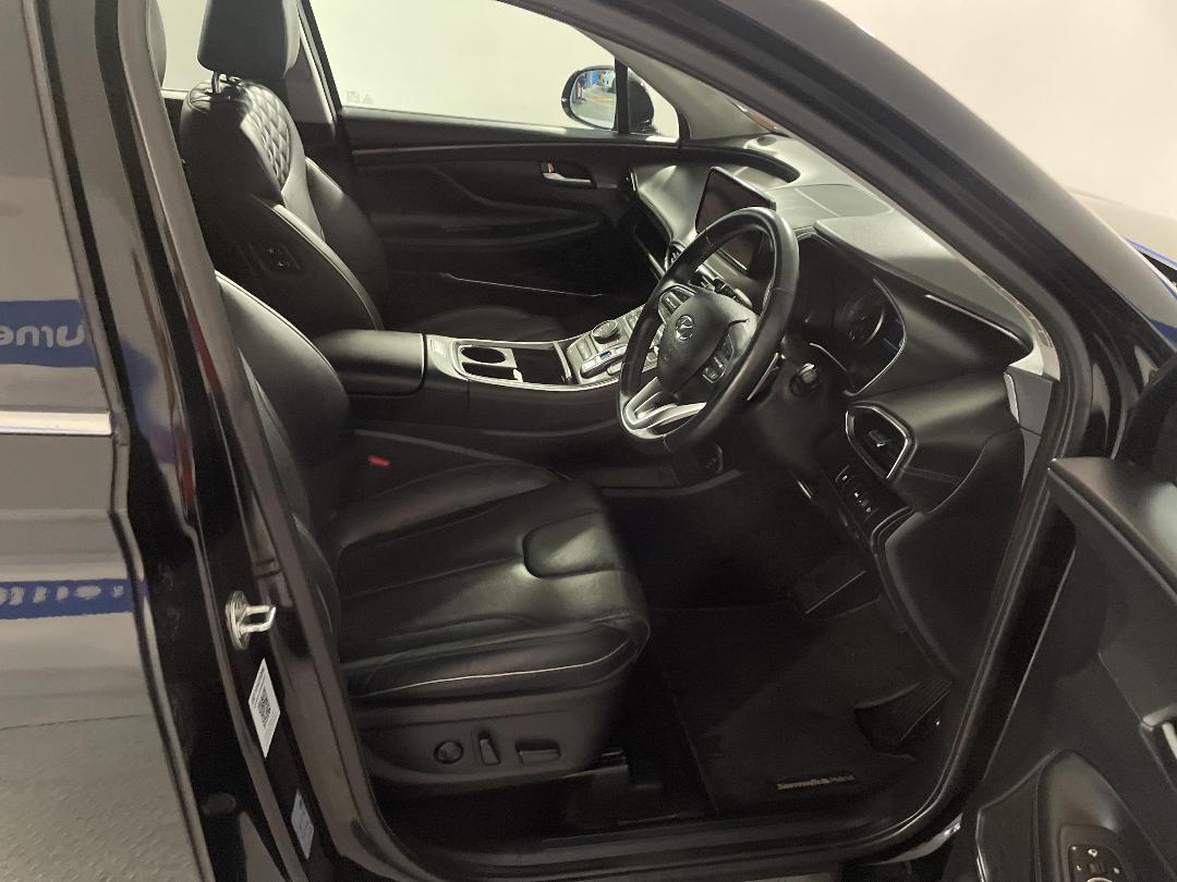 Photo '16' of Hyundai Santa FE Photo '16' of Hyundai Santa FE