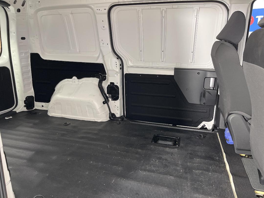 Photo '20' of Hyundai Staria Load