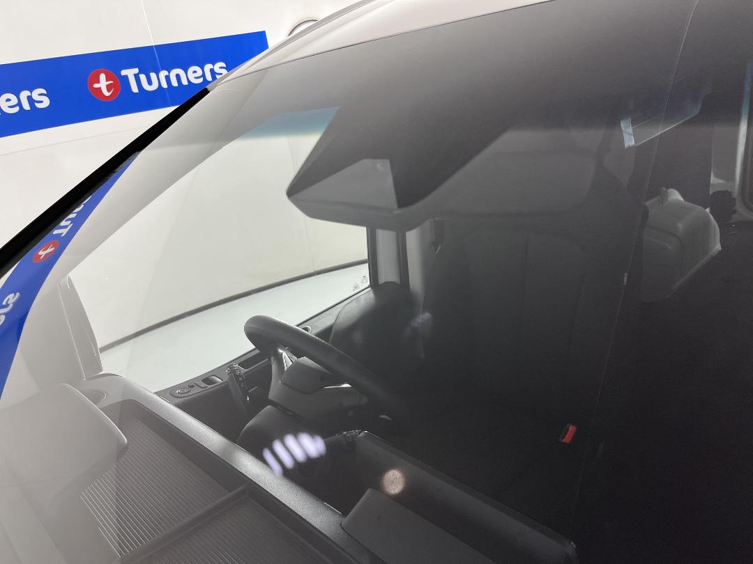 Photo '27' of Hyundai Staria Load