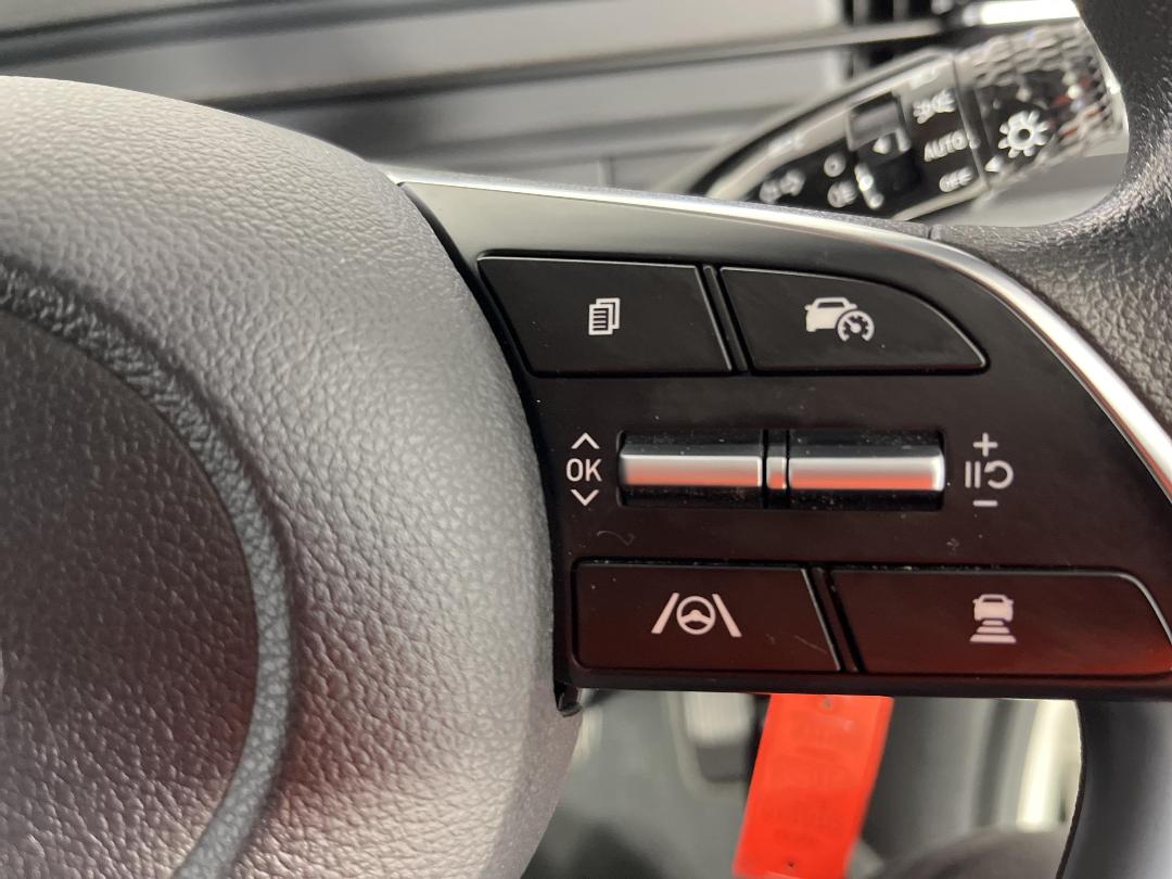 Photo '26' of Hyundai Staria Load